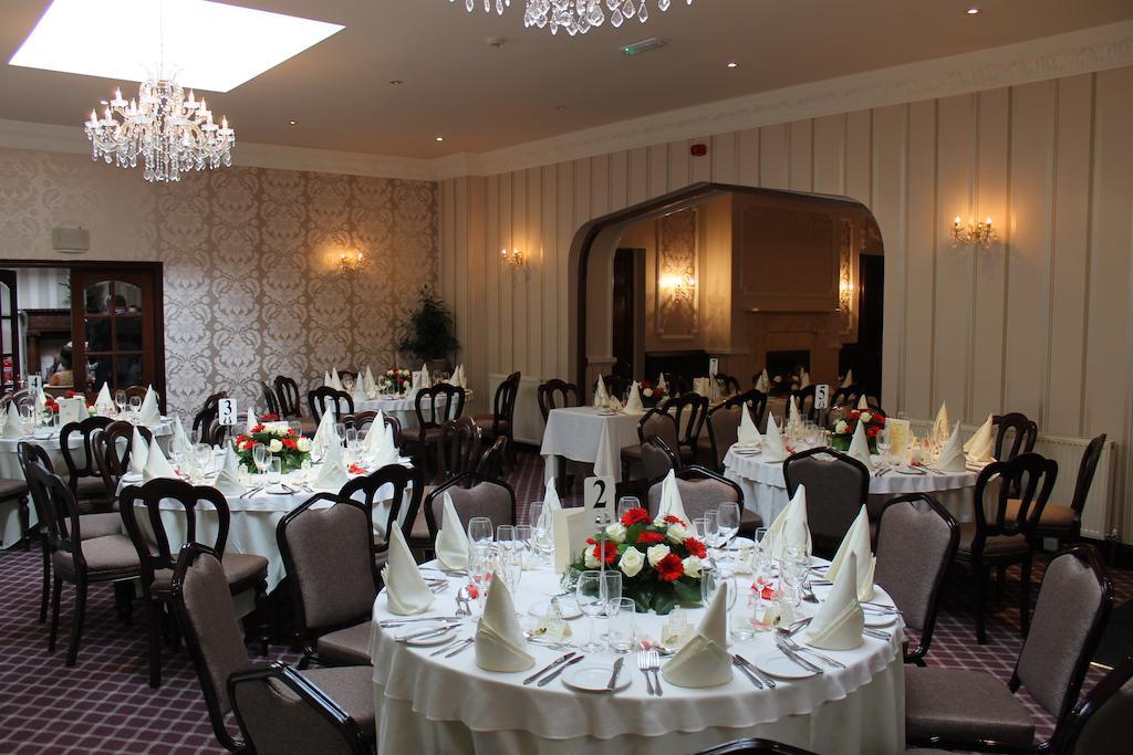 Oakwood Hall Hotel Bingley Dış mekan fotoğraf