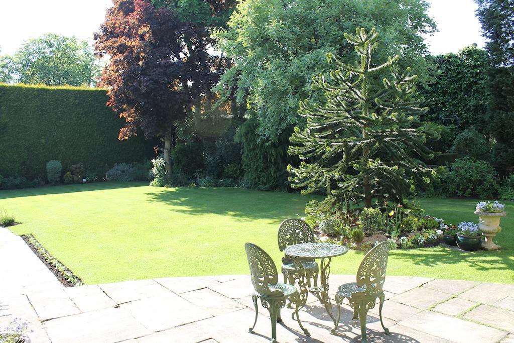 Oakwood Hall Hotel Bingley Dış mekan fotoğraf